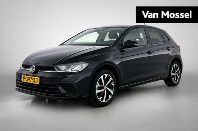 Volkswagen Polo (2022) thumbnail 1