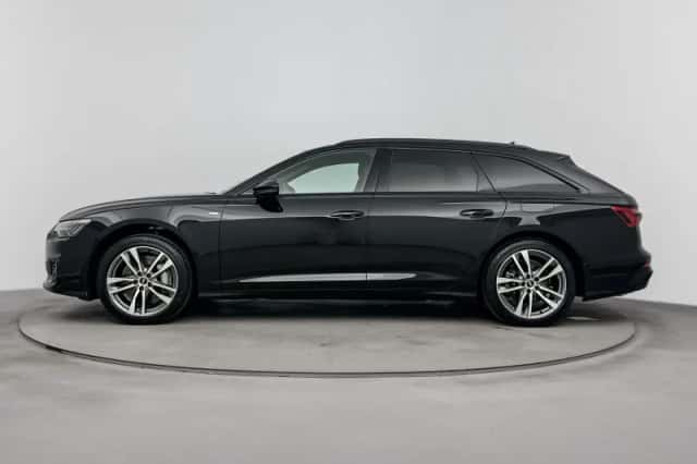Audi A6 (2025) thumbnail 2
