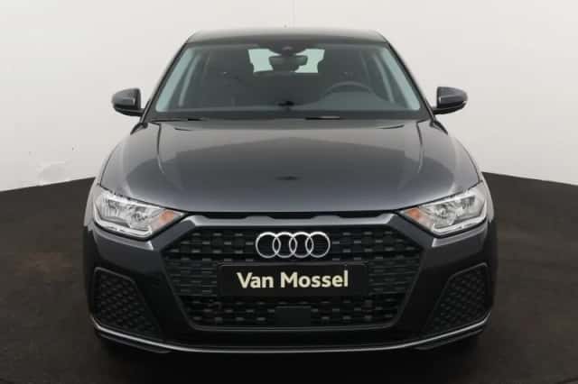 Audi A1 (2025) thumbnail 5