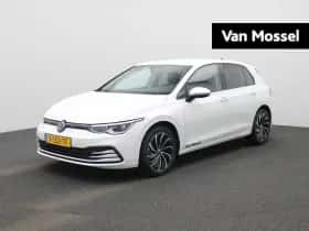 Volkswagen Golf (2024)
