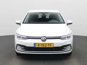 Volkswagen Golf (2024) thumbnail 3