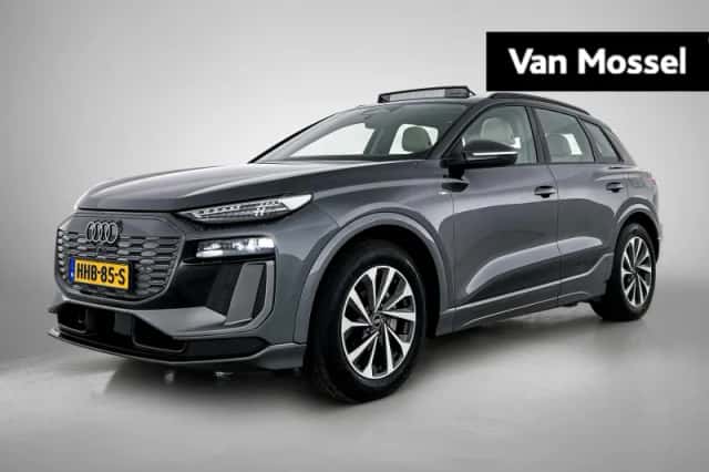 Audi Q6 e-tron (2025) thumbnail 1