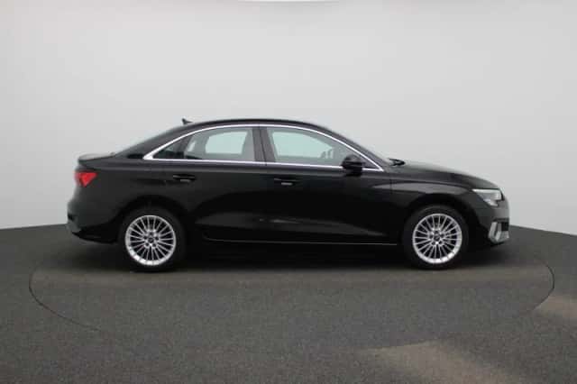 Audi A3 (2023) thumbnail 6