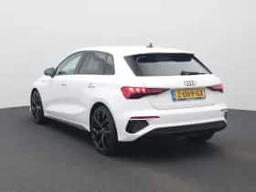Audi A3 (2024) thumbnail 2