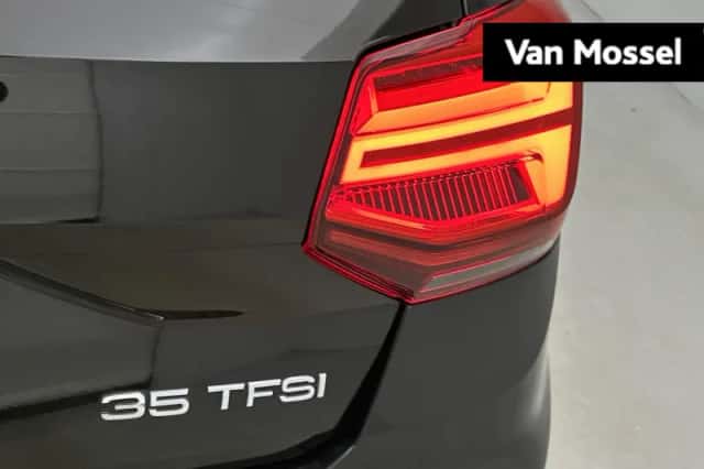 Audi Q2 (2023) thumbnail 1