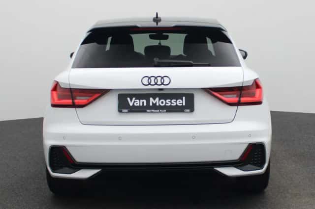Audi A1 (2025) thumbnail 5