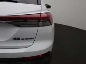 Audi Q4 e-tron (2025) thumbnail 40