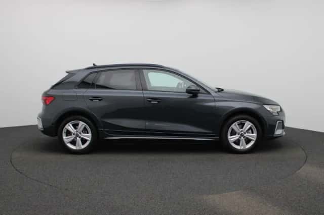 Audi A3 (2025) thumbnail 6