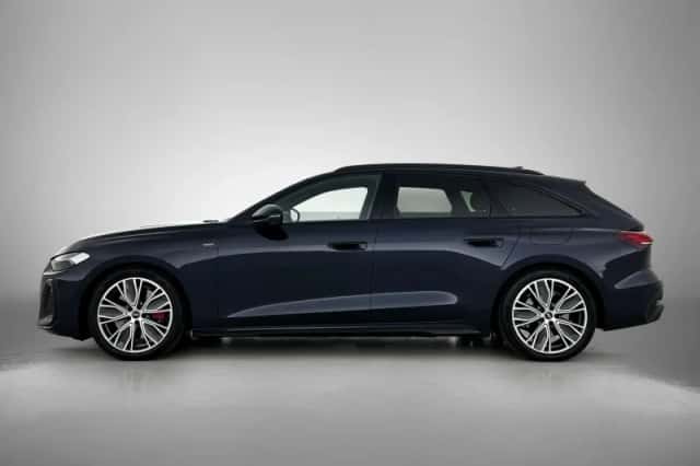 Audi A5 (2025) thumbnail 2