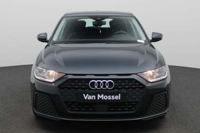Audi A1 (2022) thumbnail 3