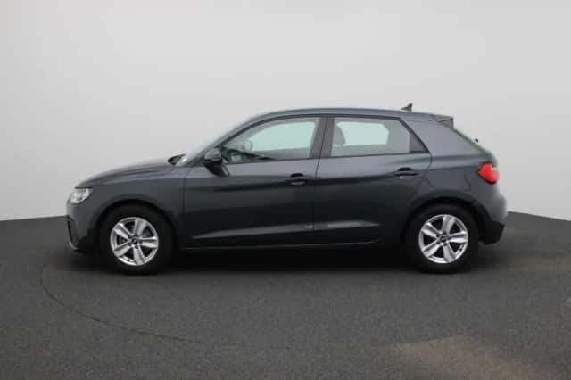Audi A1 (2022) thumbnail 4