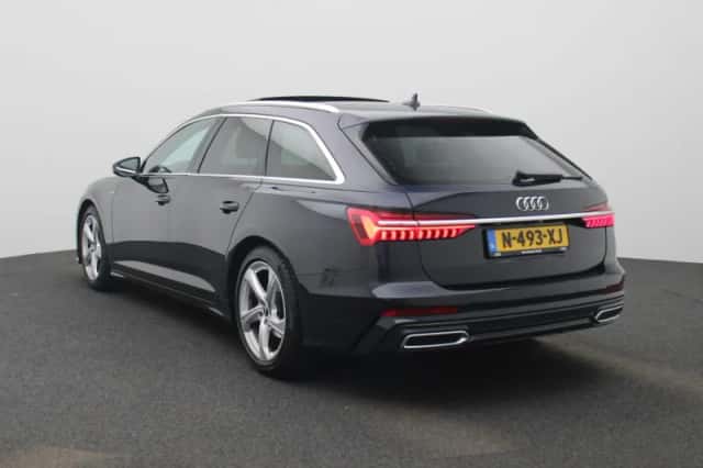 Audi A6 (2022) thumbnail 2