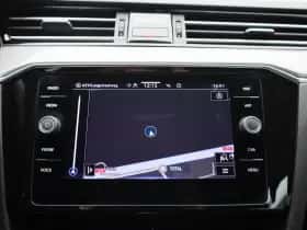 Volkswagen Passat (2022) thumbnail 17