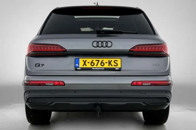 Audi Q7 (2020) thumbnail 4