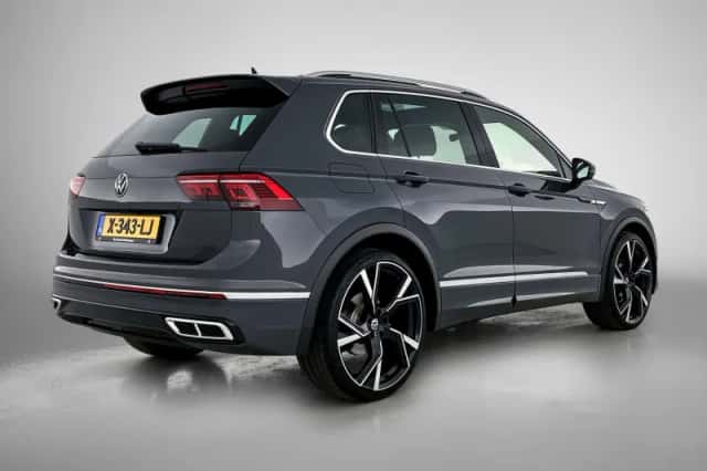 Volkswagen Tiguan (2024) thumbnail 4