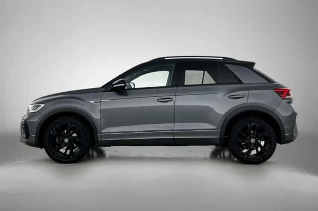 Volkswagen T-Roc (2022) thumbnail 2
