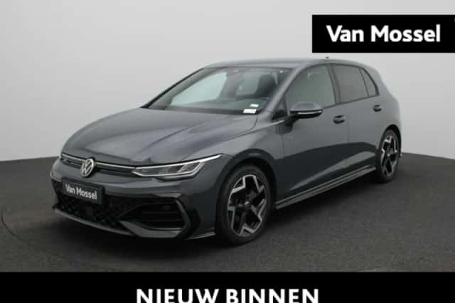 Volkswagen Golf (2025) thumbnail 1