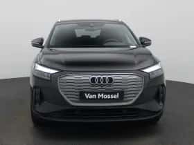 Audi Q4 e-tron (2025) thumbnail 3