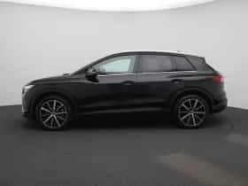Audi Q4 e-tron (2025) thumbnail 4