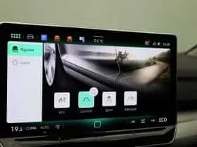 Volkswagen Golf (2025) thumbnail 19