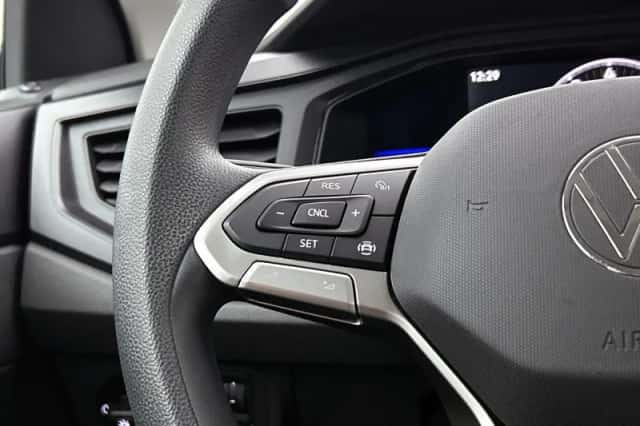 Volkswagen Polo (2022) thumbnail 6