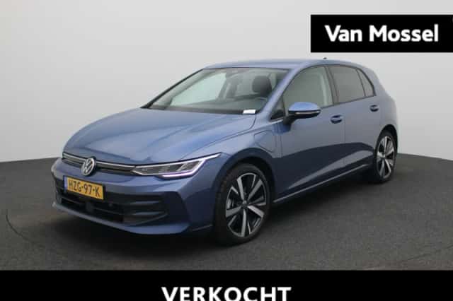 Volkswagen Golf (2025) thumbnail 1