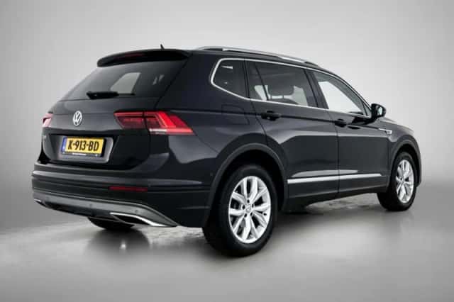Volkswagen Tiguan (2020) thumbnail 4