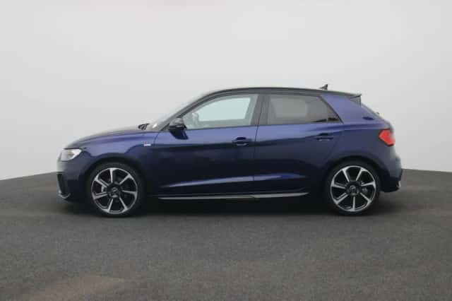 Audi A1 (2025) thumbnail 4