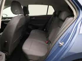 Volkswagen Golf (2025) thumbnail 10