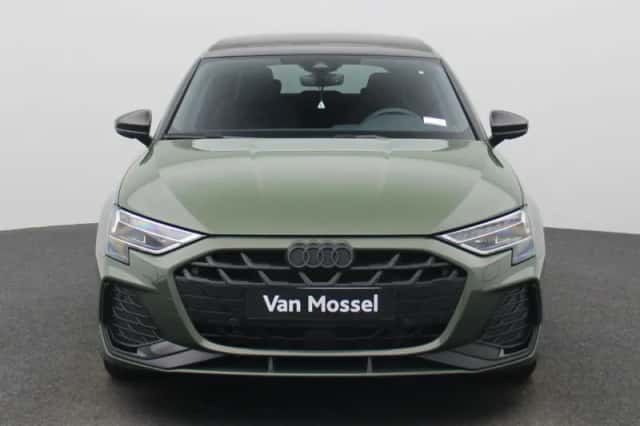 Audi A3 (2025) thumbnail 2