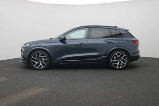 Audi Q6 e-tron (2026) thumbnail 4