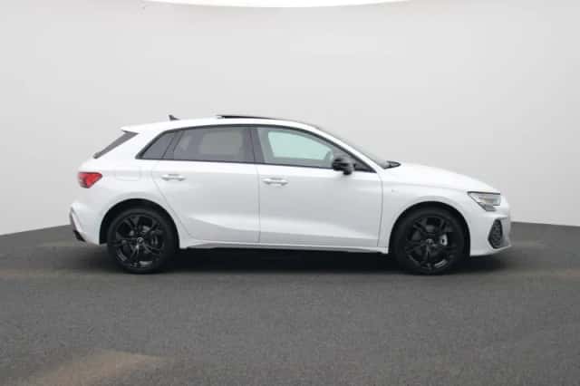 Audi A3 (2025) thumbnail 6