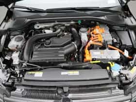 Volkswagen Golf (2025) thumbnail 29