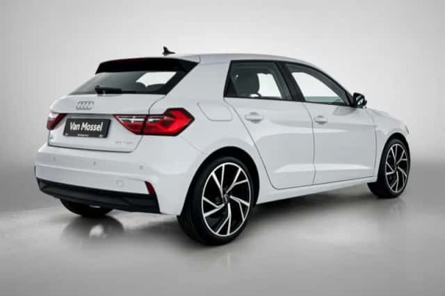 Audi A1 (2024) thumbnail 5