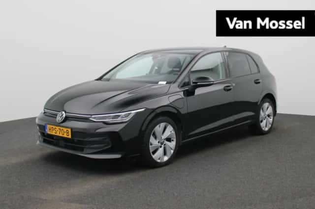 Volkswagen Golf (2025) thumbnail 1
