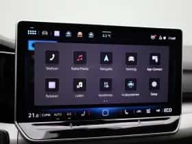 Volkswagen Golf (2025) thumbnail 16