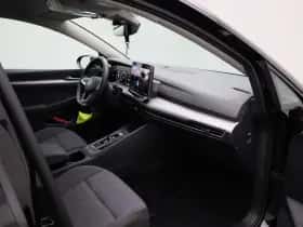 Volkswagen Golf (2025) thumbnail 30