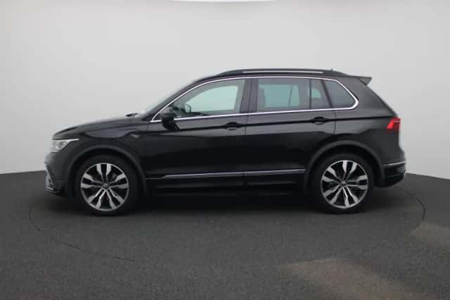Volkswagen Tiguan (2022) thumbnail 4