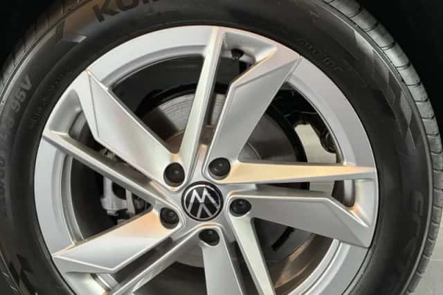 Volkswagen T-Roc (2026) thumbnail 4