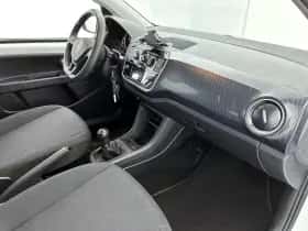 Volkswagen Up! (2021) thumbnail 12