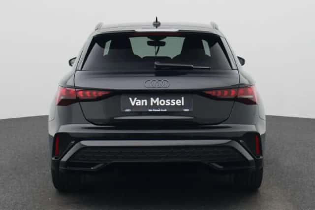 Audi A3 (2025) thumbnail 5