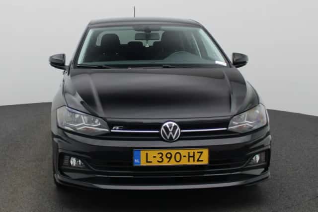 Volkswagen Polo (2021) thumbnail 3