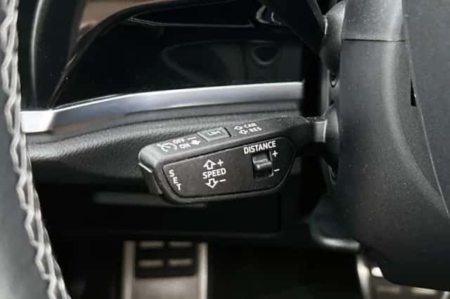Audi Q3 (2024) thumbnail 6