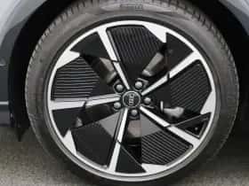 Audi Q4 (2025) thumbnail 16