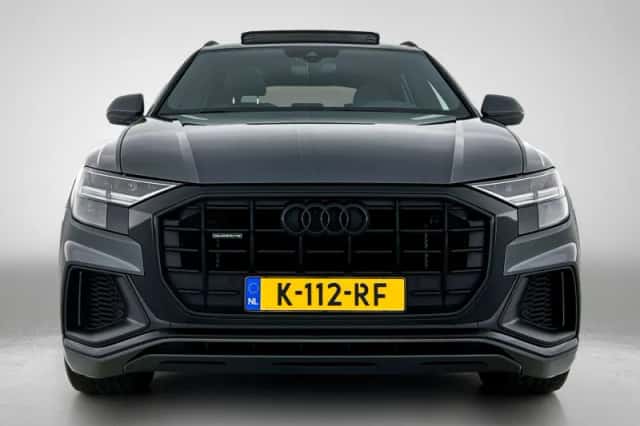 Audi Q8 (2021) thumbnail 2