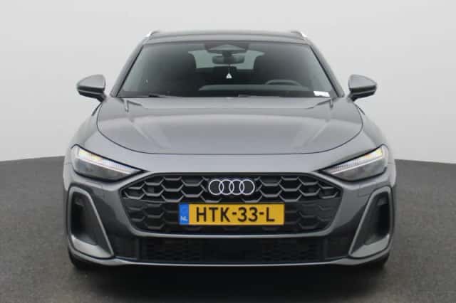 Audi A5 (2025) thumbnail 2