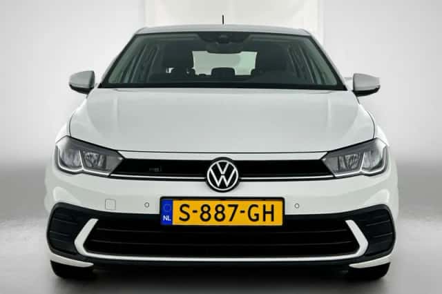 Volkswagen Polo (2023) thumbnail 5