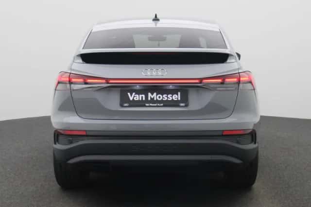 Audi Q4 (2025) thumbnail 5