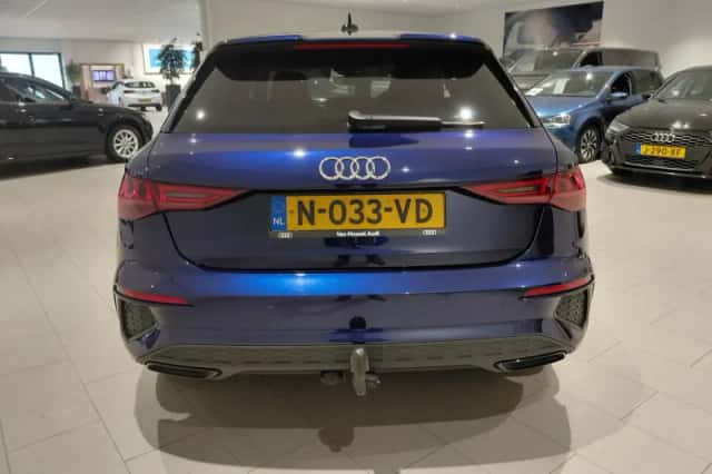 Audi A3 (2022) thumbnail 5