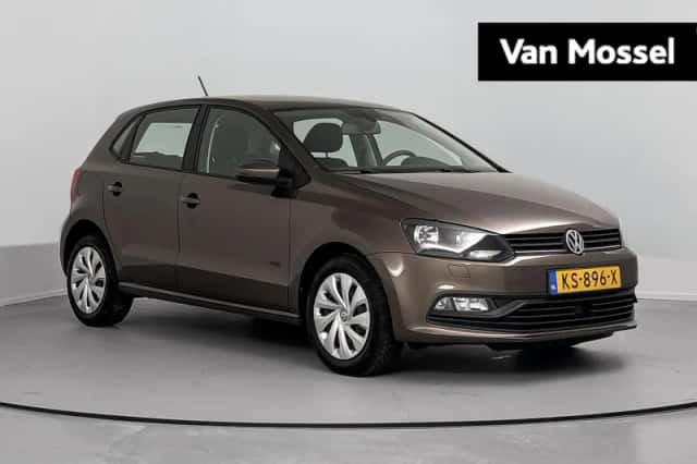 Volkswagen Polo (2016) thumbnail 1